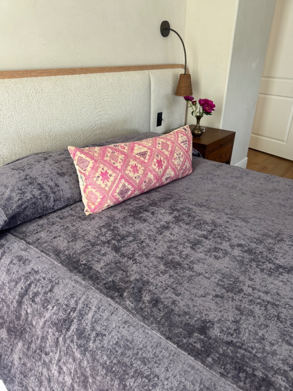 ANICHINI HORUS LINEN VELVET COVERLET - QUEEN. NWT Deep Lavender Lists @$1340